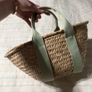 Zara beach bag like new !